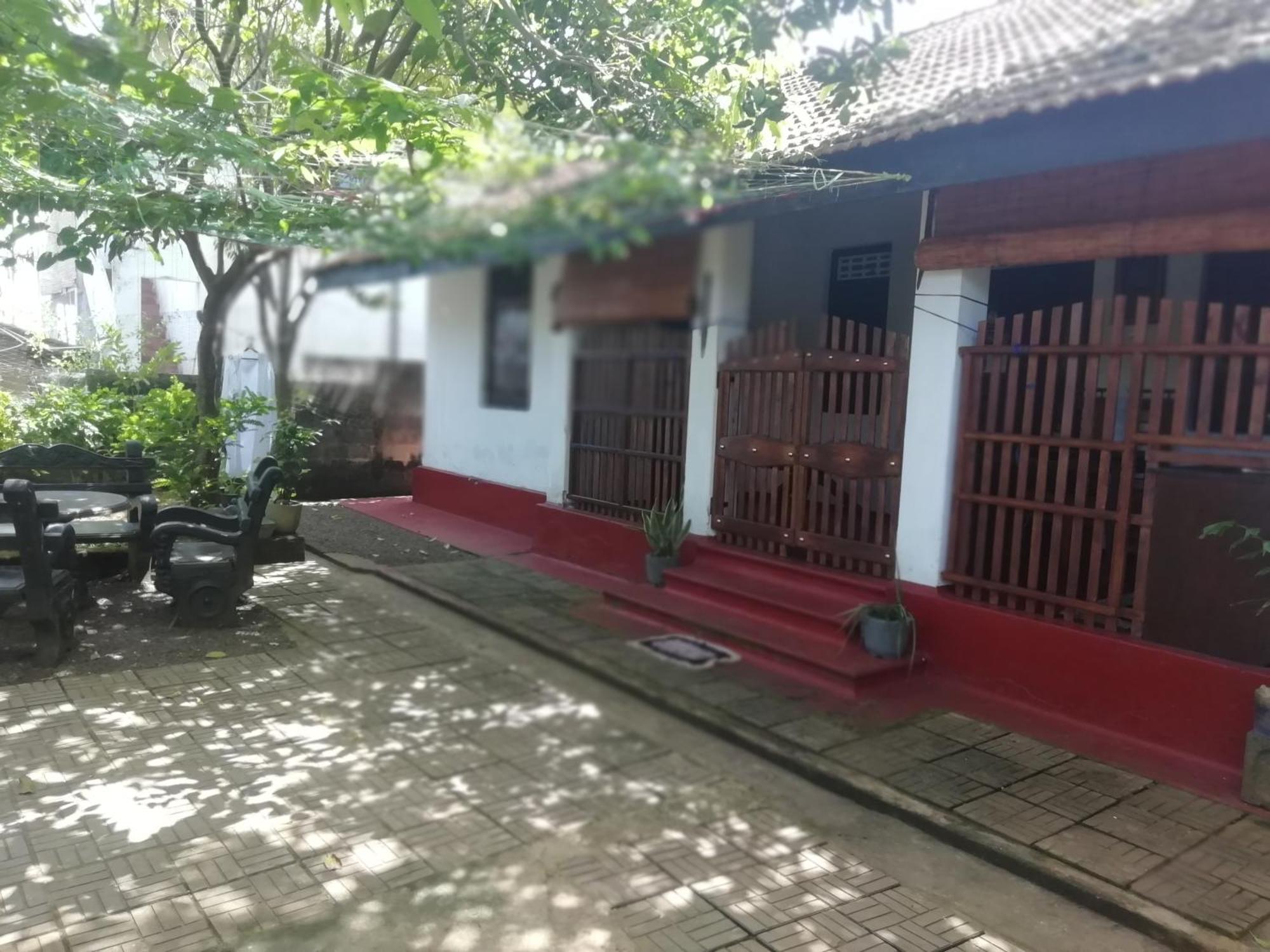 Ami Place Rooms With Kitchen 히카두와 외부 사진