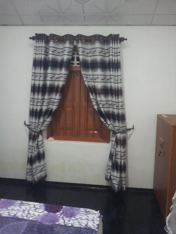 Ami Place Rooms With Kitchen 히카두와 외부 사진