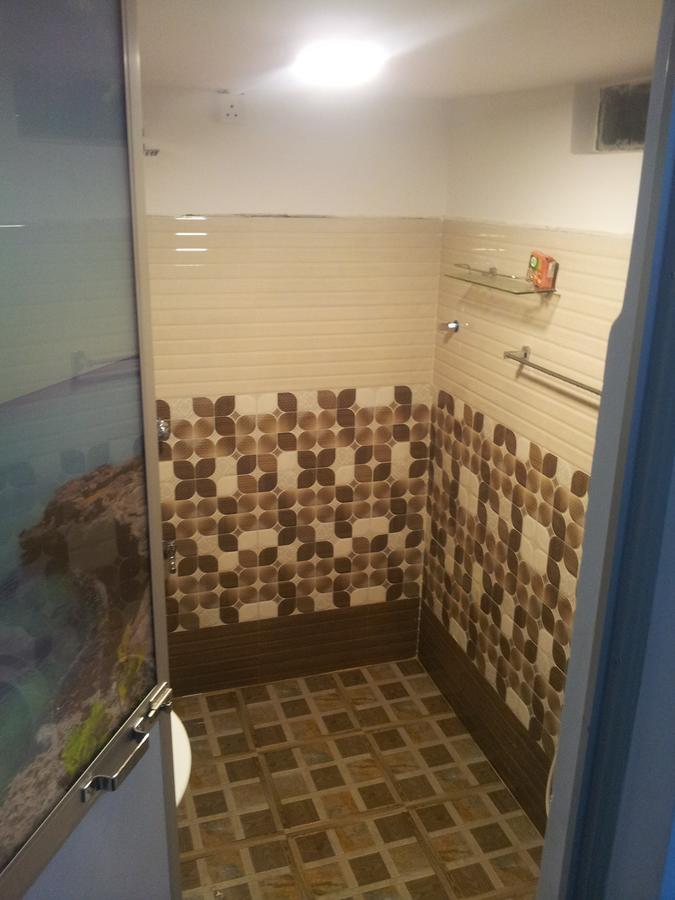 Ami Place Rooms With Kitchen 히카두와 외부 사진